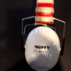 Soundbarriers Wit , Wit/rode band, a été signalé par TivoliVredenburg utilisant iLost