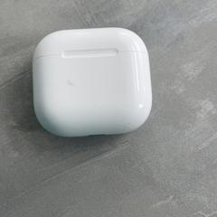 Etui airpods, a été signalé par RRReis Arriva Achterhoek-Rivierenland utilisant iLost