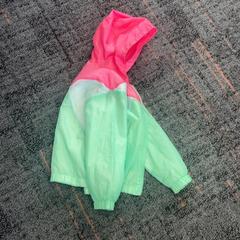 Regenjas, gemeldet von Connexxion Amstelland-Meerlanden Schiphol Noord über iLost