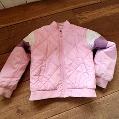 Jacket Roze, as reported by DierenPark Amersfoort using iLost