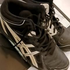 Fotbollsskor, rapporterat av RRReis IJssel-Vecht med iLost