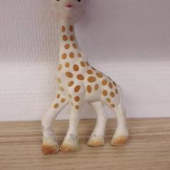 Piep speeltje Giraf, beige, piep geluid, come riportato da IKEA Breda utilizzando iLost