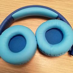 سماعات الرأس، كما تم الإبلاغ عنه بواسطة Qbuzz Fryslân عبر iLost