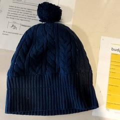 Odzież - Muts, zgłoszono przez Regio West-Vlaanderen przy użyciu iLost