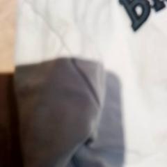 Camisola, como reportado por Beekse Bergen Resorts en Hotel utilizando o iLost