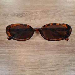 Okulary słoneczne, zgłoszono przez Breda University of Applied Sciences Mgr. Hopmansstraat przy użyciu iLost