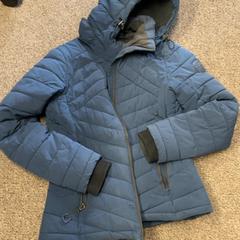Jacket, as reported by Burgers' Zoo using iLost