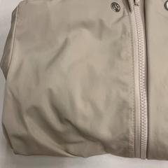 Borsa, come riportato da IKEA神戸 utilizzando iLost