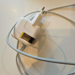 İLost kullanarak Inntel Hotels Utrecht Centre tarafından bildirildiği gibi Adaptör