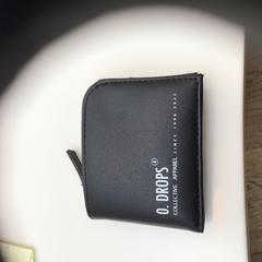 Wallet, as reported by Rijksmuseum using iLost