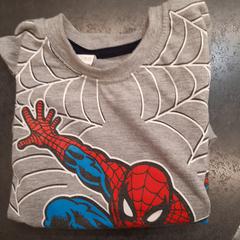 Kinder T shirt, as reported by Rotterdam The Hague Airport using iLost