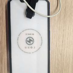 Solar powerbank powerbank anyfong blauw, a été signalé par Gemeente Westland utilisant iLost