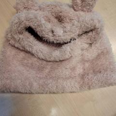 Bonnet pour enfant, como reportado por IKEA Grenoble utilizando o iLost