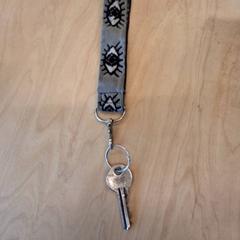 Chiave cle, come riportato da IKEA Lyon Grand Parilly utilizzando iLost