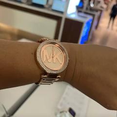 Watch and Starbucks cup, as reported to iLost