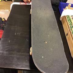 Skateboard, jak nahlášeno Qbuzz U-OV pomocí iLost