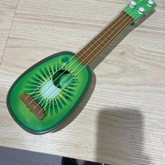 Gitaar, zoals gemeld door IKEA Kållered met iLost