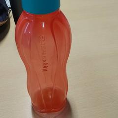 飲用ボトル がiLostで Centraal magazijn によって報告されました