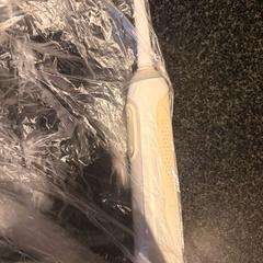 Spazzolino elettrico Wit, come riportato da Hotel Van der Valk Harderwijk op de Veluwe utilizzando iLost