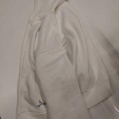 İLost kullanarak IKEA Clermont Ferrand tarafından bildirildiği gibi Çocuk ceketi veste capuche blanche enfanr