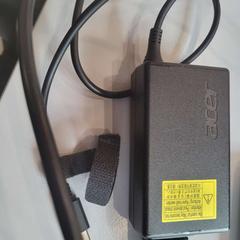 Ładowarka do laptopa ACER, zgłoszono przez Padualaan 101 przy użyciu iLost