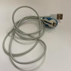 Cable de carga, segundo informou IKEA鶴浜 usando iLost