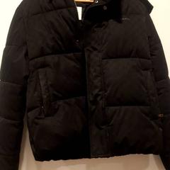 Jas, zoals gemeld door Grand Hotel Amrath Kurhaus met iLost