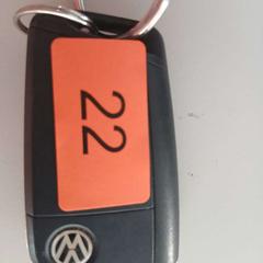 المفاتيح (متنوعة) Volkswagen auto، كما تم الإبلاغ عنه بواسطة Werchter Boutique عبر iLost