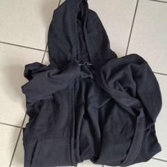Boa-hoodie Noir, gemeldet von ilévia über iLost