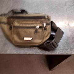 Táska, amint azt Rotterdam The Hague Airport az iLost segítségével jelentette.