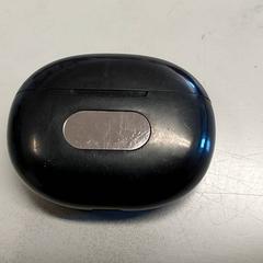 Elektronika - Zwarte earpods, zgłoszono przez Regio Limburg - Leuven przy użyciu iLost