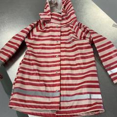 Regenjas, a été signalé par IKEA Haarlem utilisant iLost