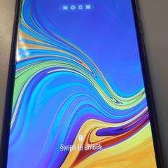 Samsung mobiel met bruine glitter achterkant, as reported by RRReis Overijssel / Flevoland-IJsselmond using iLost