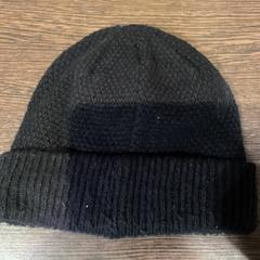 Beanie Zwart - 270126 RAYE, como reportado por Ziggo Dome utilizando o iLost