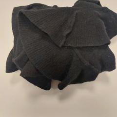 Sjaal Blauw, zoals gemeld door Vrije Universiteit Amsterdam met iLost