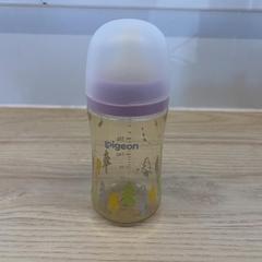 زجاجة الرضاعة ピジョン، كما تم الإبلاغ عنه بواسطة IKEA前橋 عبر iLost