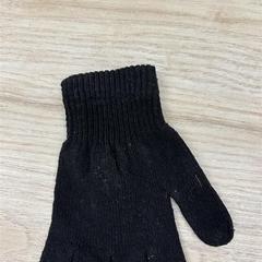 Hanske Svart ull, som rapportert av IKEA Jönköping ved bruk av iLost