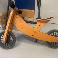 Scooter, as reported by IKEA Brno using iLost