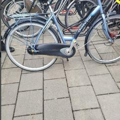 Fahrrad Gazelle dames blauw paars TB, gemeldet von Gemeente Barneveld über iLost