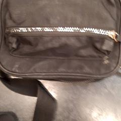 Taška, jak nahlášeno Rotterdam The Hague Airport pomocí iLost