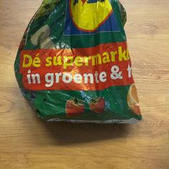 İLost kullanarak GVB tarafından bildirildiği gibi Plastic zak