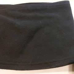 Fleece Black fleece scarf, as reported by TU/e - Receptie Neuron using iLost