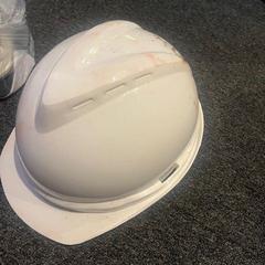 Helm werk, zoals gemeld door Haven Hotel Rotterdam met iLost