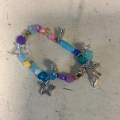 Bracelet, as reported by Artis using iLost