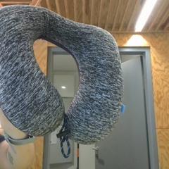 Neck pillow travel, as reported by MEININGER Hotel Innsbruck Zentrum using iLost