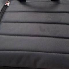 Laptop tas Zwart, Frie, zgłoszono przez Qbuzz Fryslân przy użyciu iLost