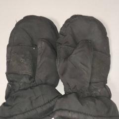 Odzież - Handschoenen, zgłoszono przez Centraal magazijn przy użyciu iLost