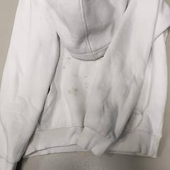 의류 - Hoodie Wit, iLost를 사용하여 Regio West-Vlaanderen에 보고됨