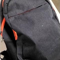 Sac à dos, a été signalé par Centraal magazijn utilisant iLost