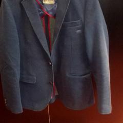 ブレザー がiLostで TivoliVredenburg によって報告されました